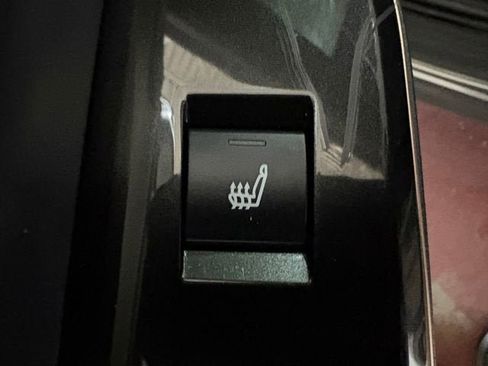 Used 2024 Toyota Crown Platinum AWD/4WD image 12