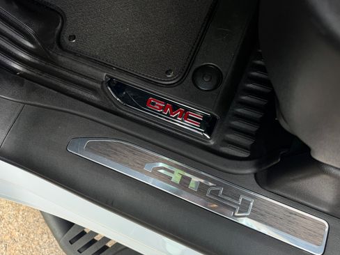 Used 2024 GMC Sierra 1500 AT4 w/ Technology Package image 72