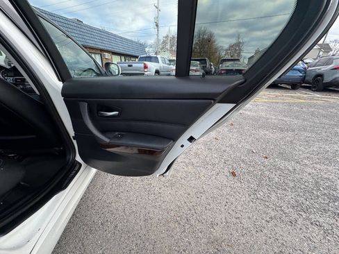 Used 2011 BMW 335i Sedan image 49
