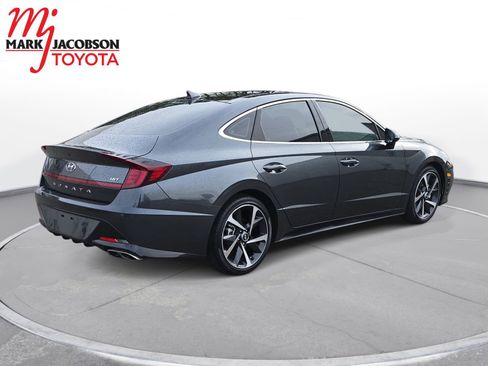 Used 2023 Hyundai Sonata SEL Plus image 9