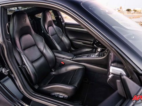 Used 2019 Porsche 911 Carrera 4S image 65