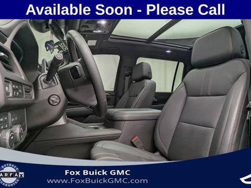 Used 2023 Chevrolet Suburban RST w/ Sport Performance Package AWD/4WD image 30