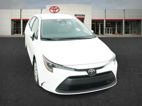 New 2026 Toyota Corolla LE image 32