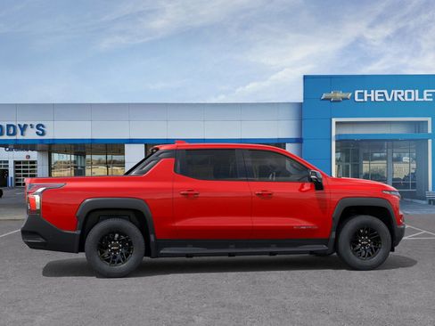 New 2025 Chevrolet Silverado EV LT image 6