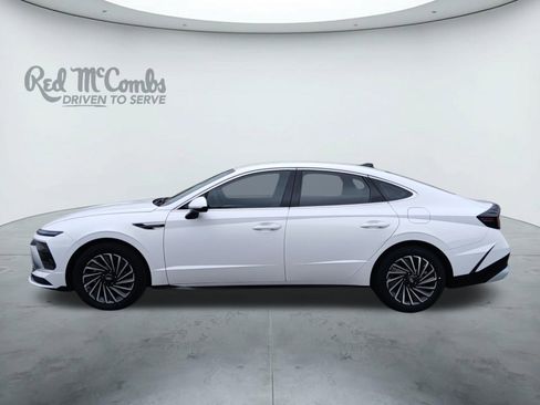 New 2025 Hyundai Sonata SEL image 2