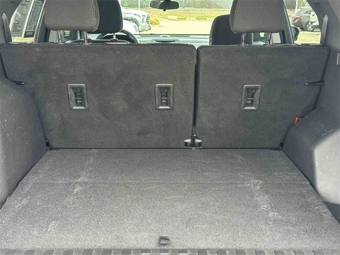 Used 2022 Chevrolet Equinox LT image 20