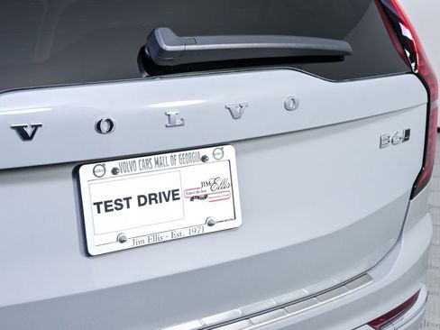 Certified 2026 Volvo XC90 B6 Plus w/ Protection Package Premier AWD/4WD image 39