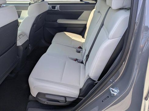 New 2026 Hyundai Santa Fe SE AWD/4WD image 15