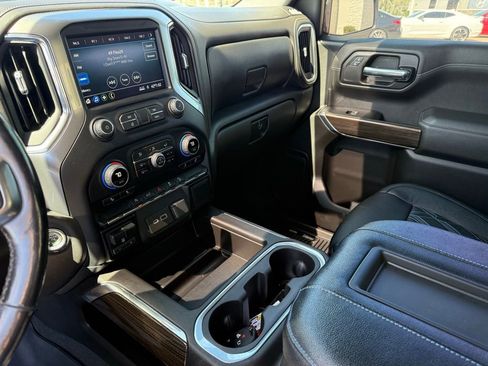 Used 2022 Chevrolet Silverado 1500 RST image 45