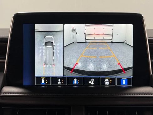 Used 2023 Chevrolet Tahoe LT w/ Luxury Package AWD/4WD image 29