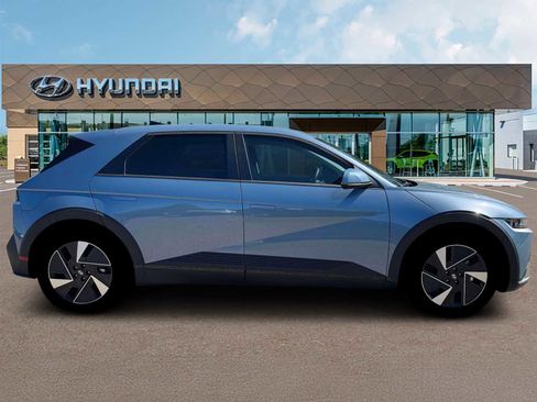 New 2026 Hyundai Ioniq 5 SEL RWD image 9