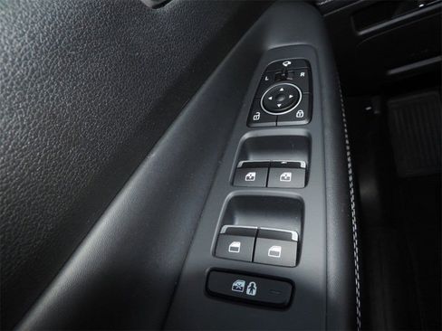 Used 2022 Hyundai Santa Fe Limited image 27