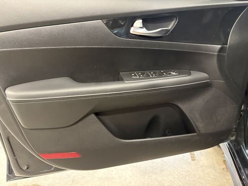 Used 2024 Kia Forte GT-Line FWD image 4