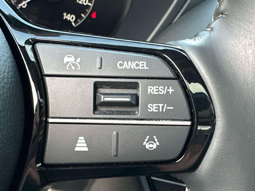 Certified 2024 Honda HR-V EX-L image 19