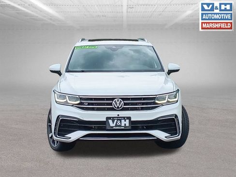 Used 2022 Volkswagen Tiguan SEL R-Line AWD/4WD image 32