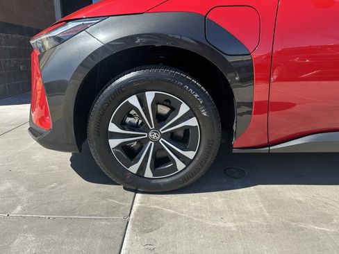 Used 2024 Toyota bZ4X XLE w/ Weather Package image 15