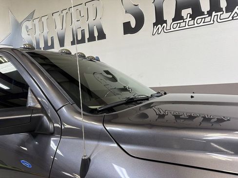 Used 2014 RAM 3500 Laramie w/ Convenience Group AWD/4WD image 47