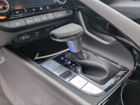 New 2026 Hyundai Elantra SEL Sport image 23