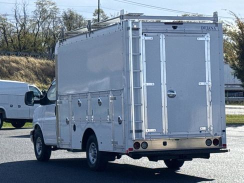 New 2025 Chevrolet Express 3500 w/ Power Convenience Package image 13