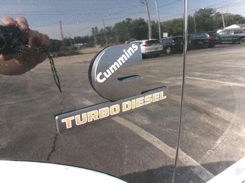 Used 2015 RAM 2500 Laramie AWD/4WD image 26