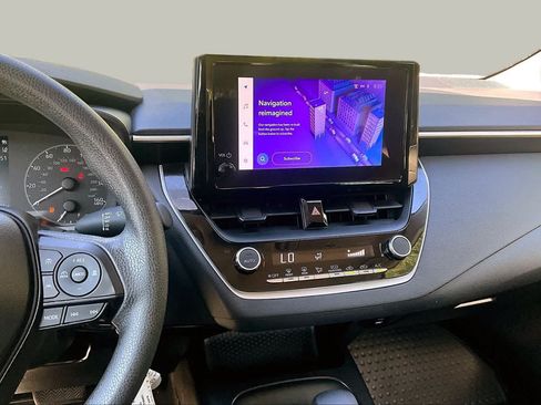 Used 2024 Toyota Corolla LE FWD image 12