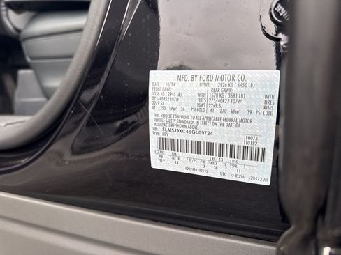 New 2025 Lincoln Aviator Black Label image 60