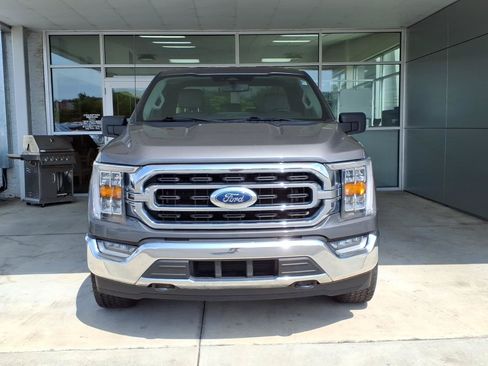 Used 2022 Ford F150 XLT w/ Equipment Group 302A High AWD/4WD image 2