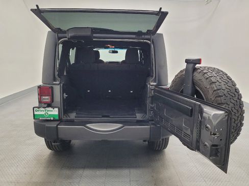 Used 2017 Jeep Wrangler Unlimited Sport AWD/4WD image 29