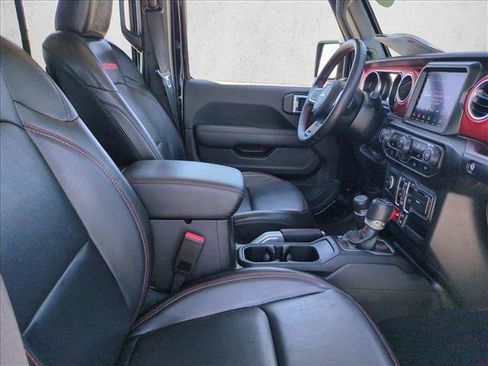 Used 2022 Jeep Wrangler Unlimited Rubicon w/ LED Lighting Group AWD/4WD image 21