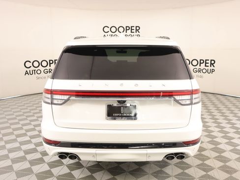 Used 2022 Lincoln Aviator Reserve w/ Equipment Group 201A image 24