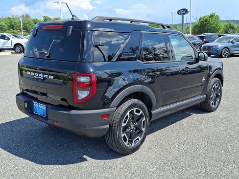Certified 2024 Ford Bronco Sport Outer Banks w/ Tech Package AWD/4WD image 7