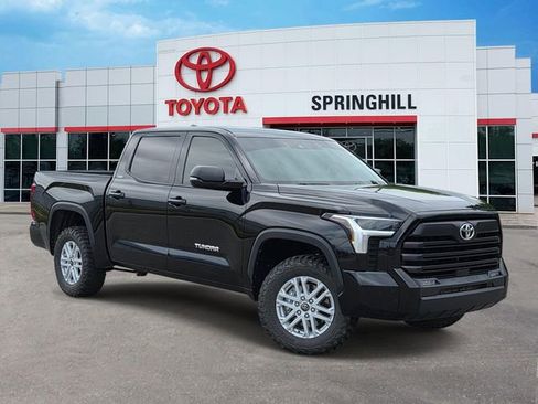 Used 2023 Toyota Tundra SR5 w/ SR5 Premium Package image 1