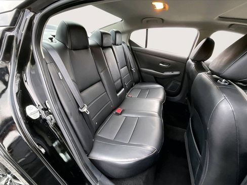 Used 2022 Nissan Sentra SR w/ Trunk Package image 23