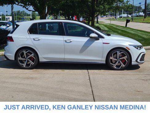 Used 2024 Volkswagen GTI SE FWD image 2