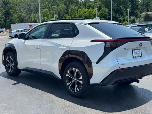 Certified 2024 Toyota bZ4X AWD w/ Weather Package image 6