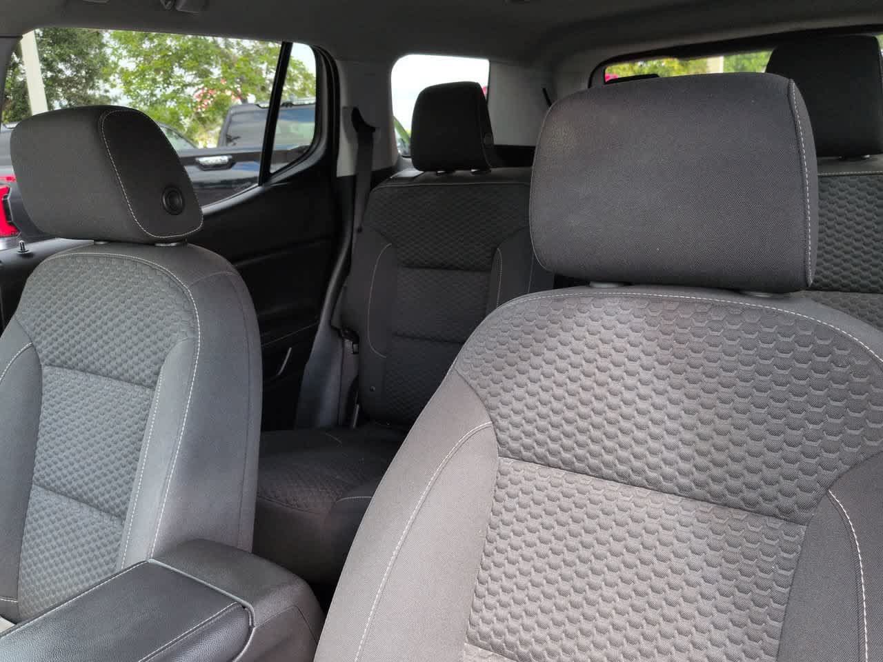 Used 2019 GMC Acadia SLE w/ Driver Alert Package I FWD image 8