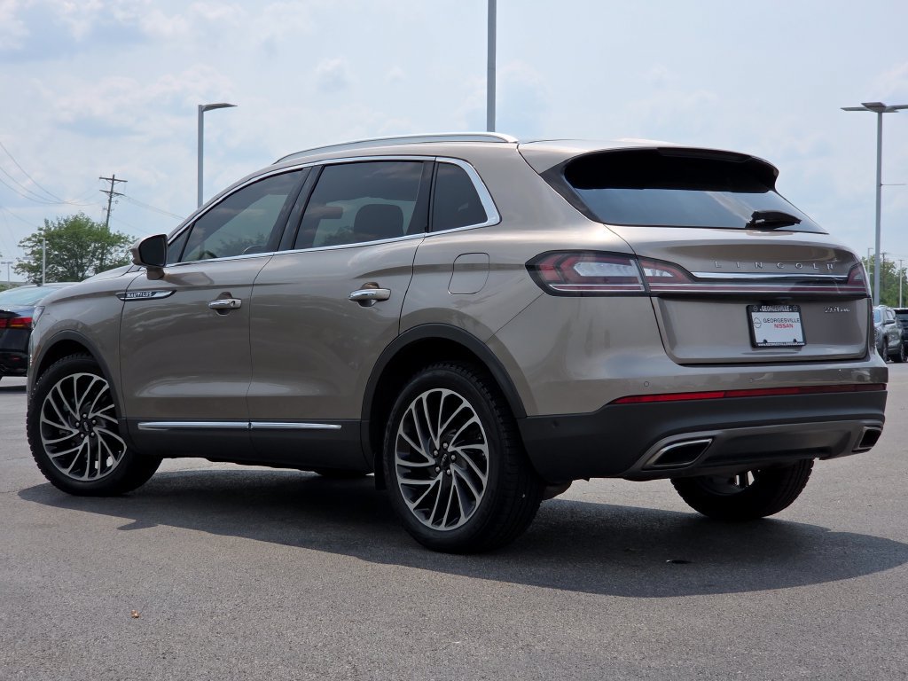 Used 2020 Lincoln Nautilus Reserve w/ Equipment Group 201A AWD/4WD image 16