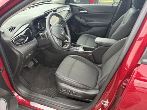 Used 2021 Buick Encore GX Select AWD/4WD image 4