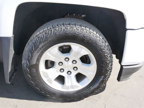 Used 2017 Chevrolet Silverado 1500 LT w/ All Star Edition image 6