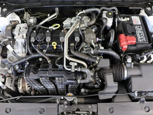 Used 2023 Nissan Altima 2.5 SV FWD image 23