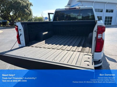 Used 2021 Chevrolet Silverado 1500 RST AWD/4WD image 10