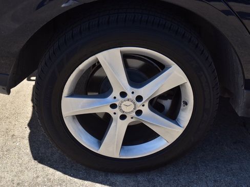 Used 2017 Mercedes-Benz GLE 350 4MATIC image 10