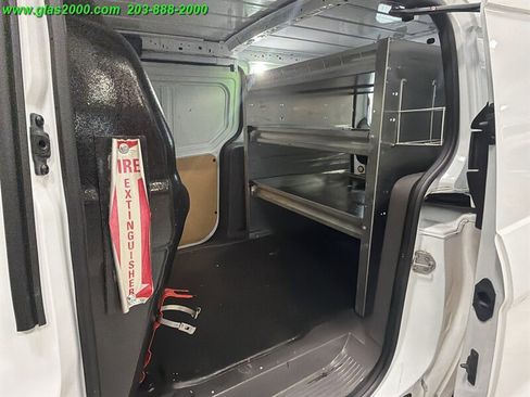Used 2022 Ford Transit Connect XLT image 16