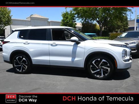 Used 2024 Mitsubishi Outlander SE FWD image 5