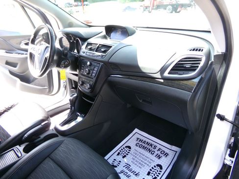 Used 2016 Buick Encore FWD image 15