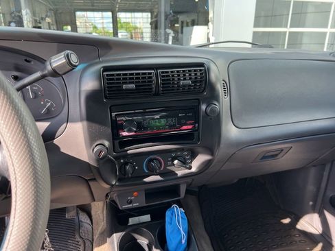 Used 2001 Ford Ranger XL RWD image 7