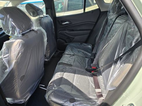 New 2026 Chevrolet Trax ACTIV FWD image 5