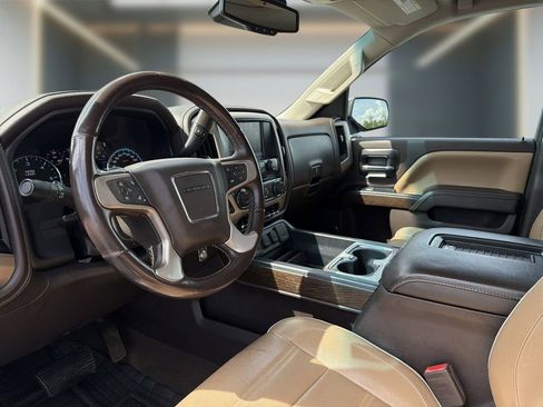 Used 2017 GMC Sierra 1500 Denali w/ Denali Ultimate Package AWD/4WD image 14