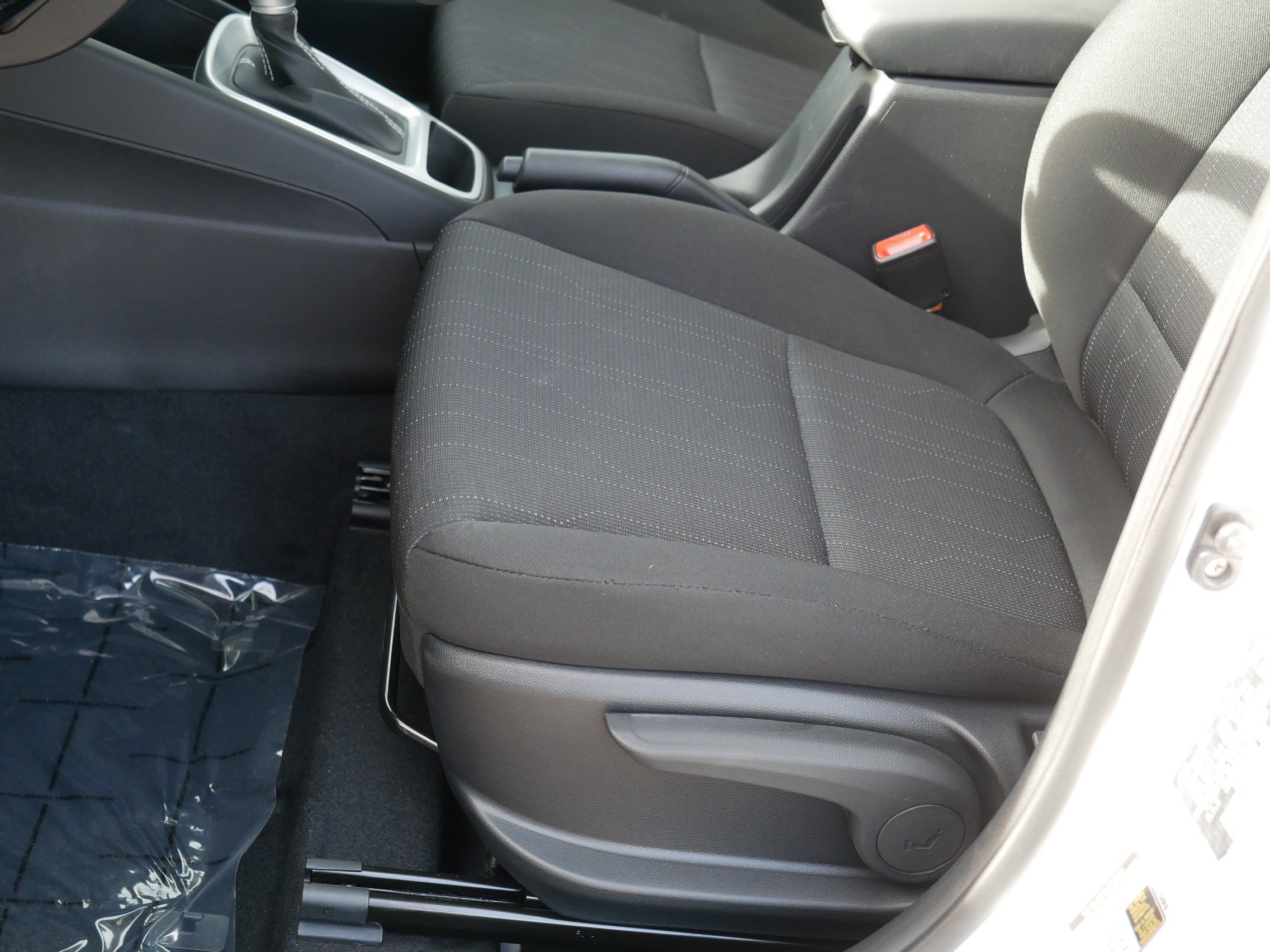 Used 2023 Hyundai Venue SE FWD image 13