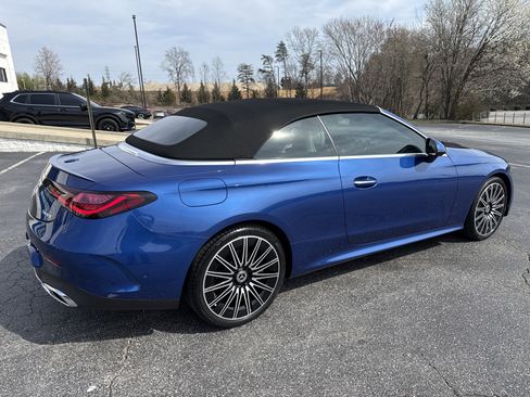 Used 2024 Mercedes-Benz CLE 300 4MATIC Cabriolet image 11